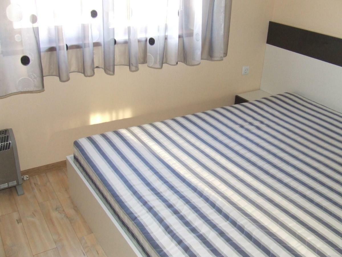 Asparuhov Guest Rooms And Apartments Varna Eksteriør bilde